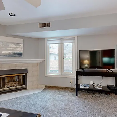 Lowell Haven 267